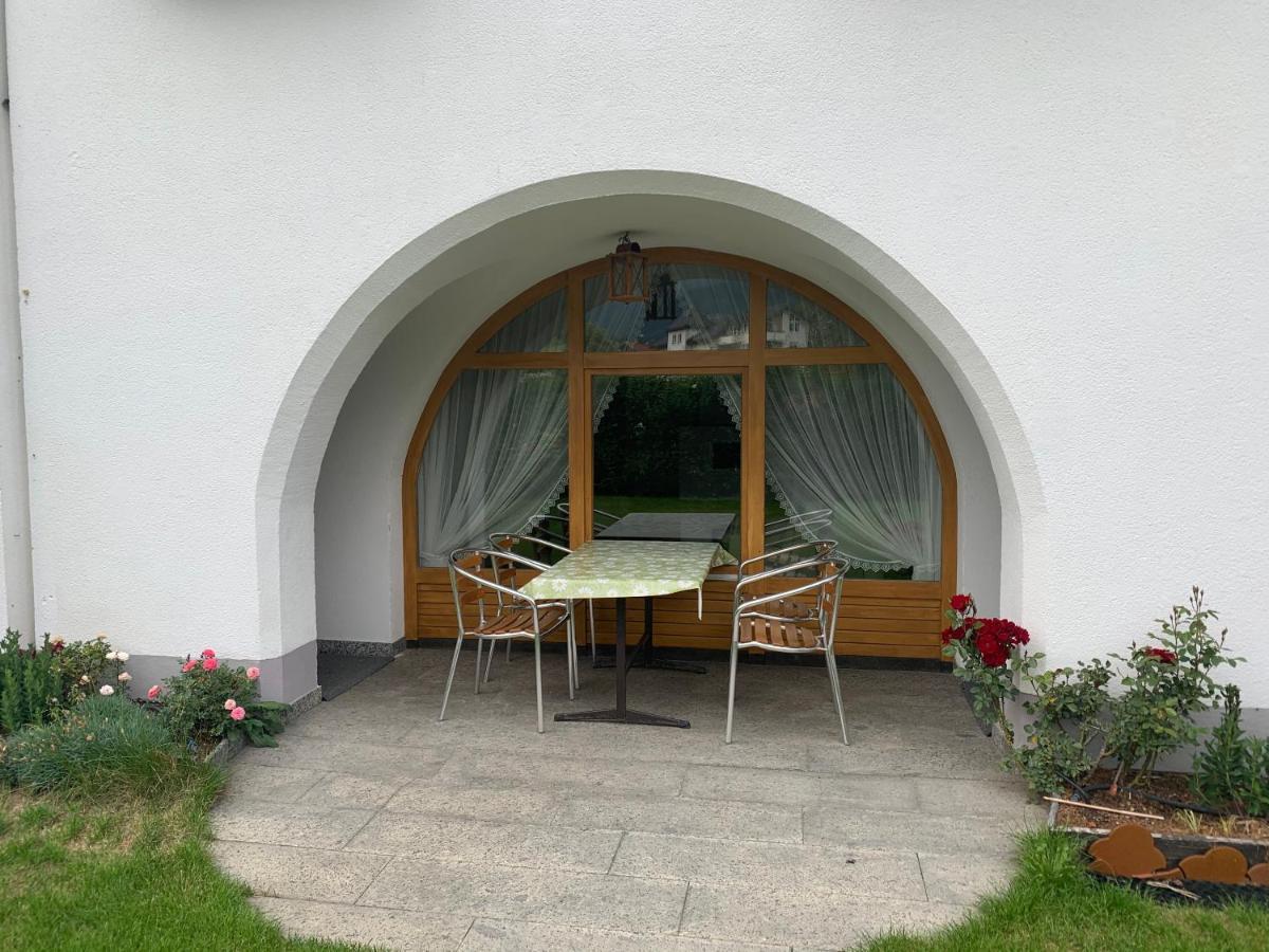 לאדיס Ferienhaus Am Burgsee מראה חיצוני תמונה